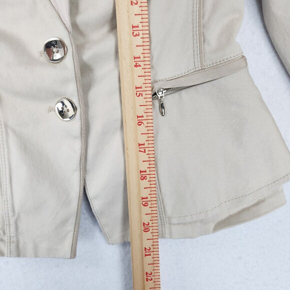 WHBM Jacket Womens 2 Cream Cropped 3/4 Sleeve Two Button Blazer Business Casual - Picture 7 of 16
